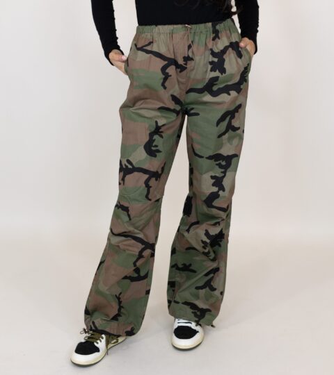 At Ease Camo Chute Pants | Army Green/Black